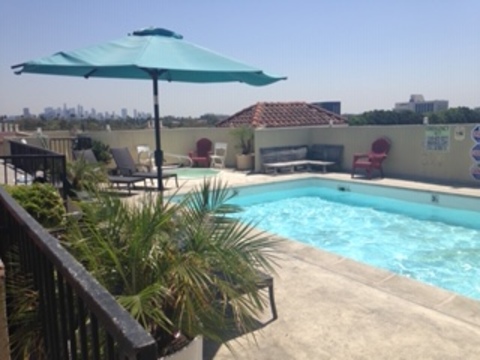 roommates in Los Angeles La Brea Master Bedroom!! $1400/mo - cirtru.com