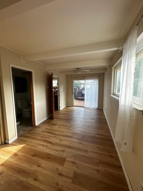 roommates in Santa Cruz Private Room in 4Bed.2Bath - cirtru.com