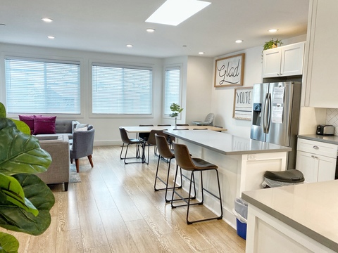 Entire Place 5Bed.3Bath