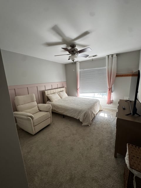 roommates in Pineville Private Room in 3Bed.2.5Bath - cirtru.com