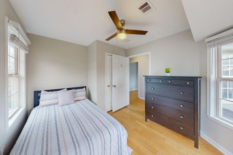 roommates in Undisclosed, Atlanta, GA 30315 Your New ATL Home Awaits! 

 Furnished Rooms |  Utilities Included
 Fast Wi-Fi |  Safe & Quiet
 Near Transit |  Close to Shops & Essentials
 Perfect for Students & Professionals!
 Message us for availability! (id. 6871) - cirtru.com