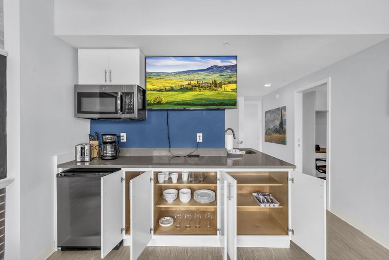 roommates in Undisclosed, Kansas City, MO 64110 Modern 4-Bedroom Shared Pod Near Rockhurst & UMKC – Perfect for Students and Professionals Nurses (id. 11284) - cirtru.com