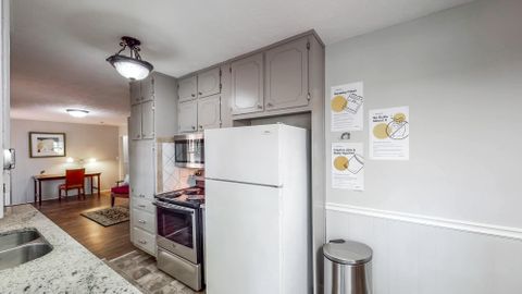 Lawrenceville Home on 29 at Gloster (id. 936)