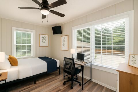 roommates in Undisclosed, Dallas, TX 75203 Join a residence catered to focused, working professionals. Secure a quality living space that offers more than just the basics!  All-Inclusive Utilities • High Speed WiFi •  Kitchen with All Appliances  Top-Rated Dallas Host (id. 13019) - cirtru.com