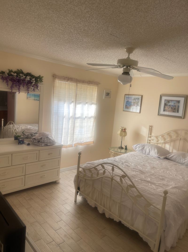 roommates in The Villages Private Room in 2Bed.2Bath - cirtru.com