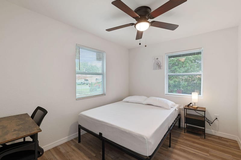 roommates in Undisclosed, Plant City, FL 33563 “Fully Renovated • First to Live Here • Modern PadSplit!” (id. 39576) - cirtru.com