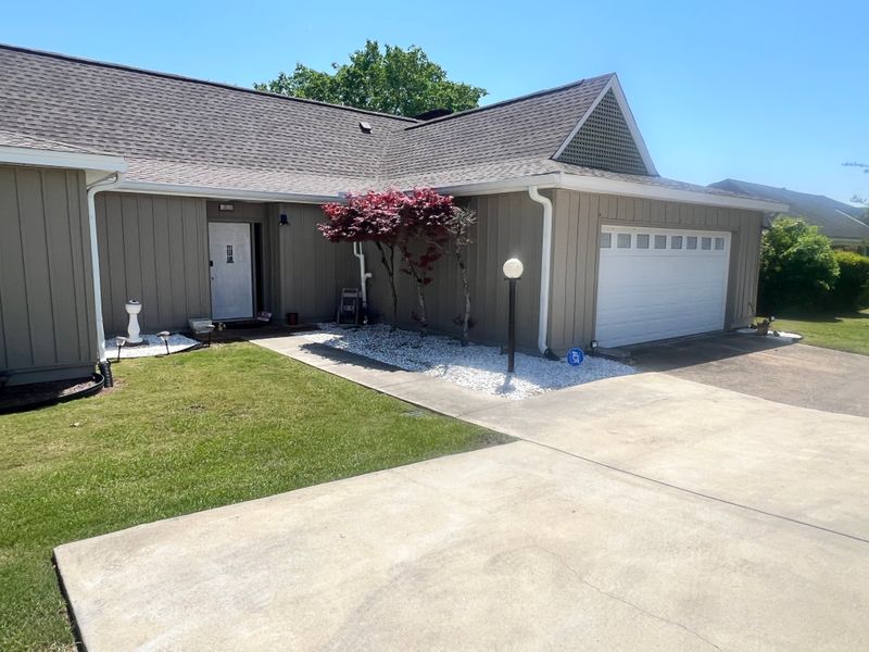 roommates in Montgomery Private Room in 6Bed.2.5Bath - cirtru.com