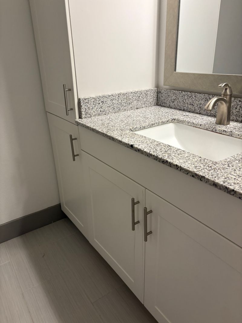 roommates in St. Petersburg Private Room in 2Bed.2Bath - cirtru.com