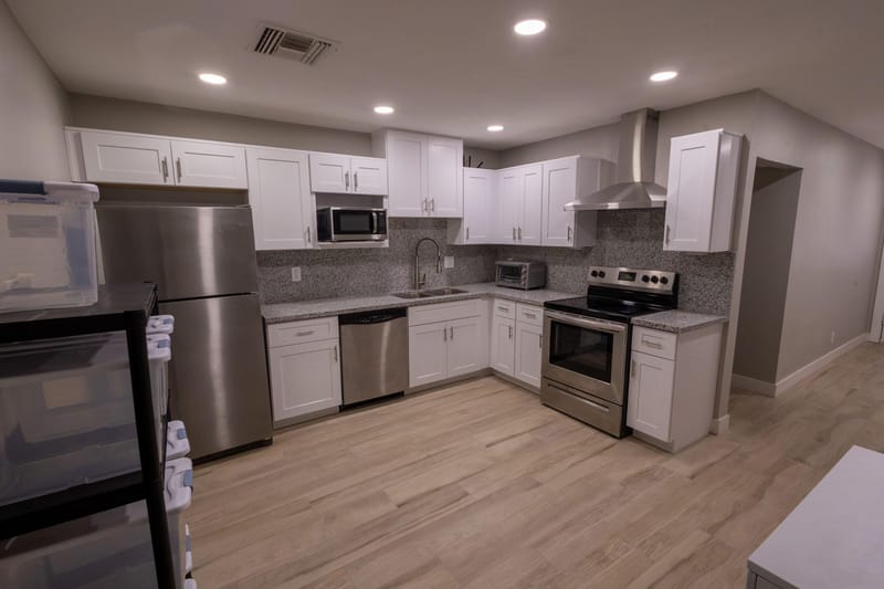 roommates in Undisclosed, Tempe, AZ 85281 Live in Tempe, near public transit, close to ASU. (id. 42564) - cirtru.com
