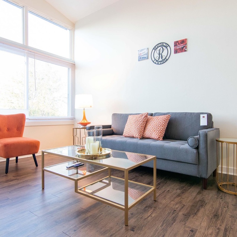 roommates in Lakewood Lovely 1 - bedroom / Free Parking - cirtru.com