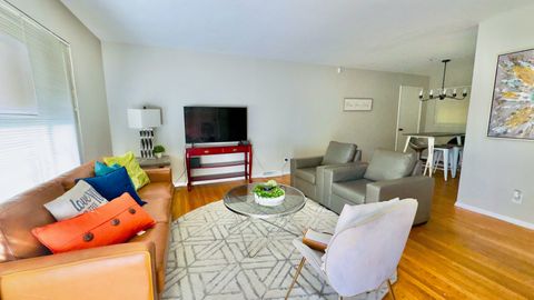 Modern Airbnb-Quality Retreat in Durham Designer Furnished Rooms | Utilities + WiFi Included | Top Rated Local Host (id. 20057)
