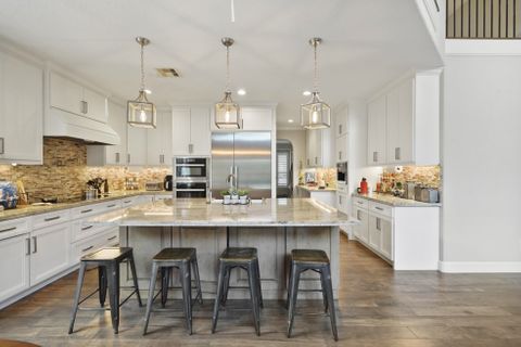 Spacious & beautiful Katy House with Pool in Cinco Ranch area (id. 8918)