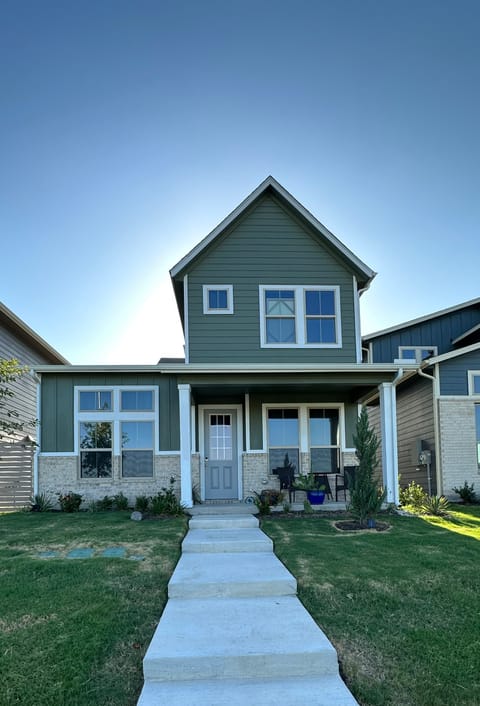 roommates in Austin Private Room in 3Bed.2.5Bath - cirtru.com