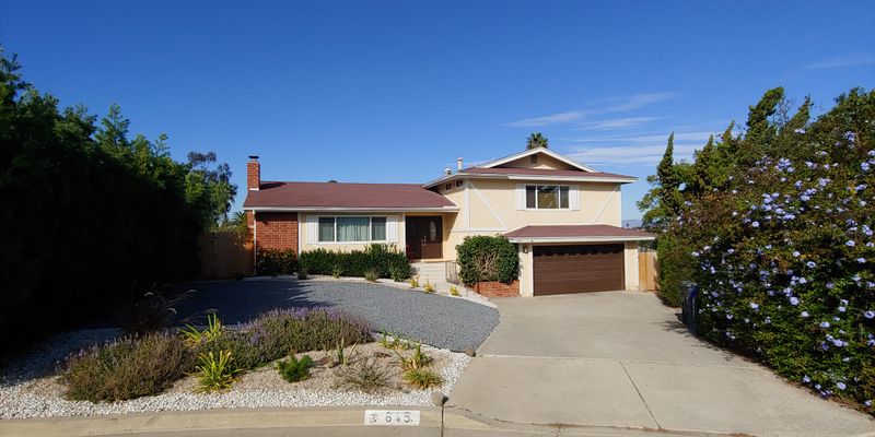 roommates in Vista Private Room in 2Bed.2Bath - cirtru.com