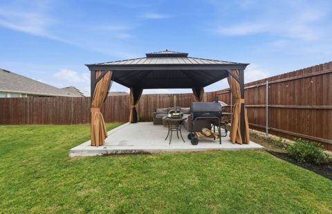 Entire Place 4Bed.2Bath