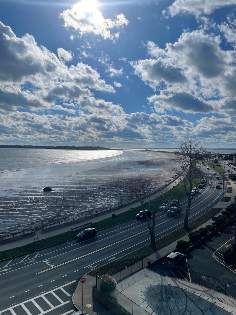 roommates in Lynn Entire Place 1Bed.1Bath - cirtru.com