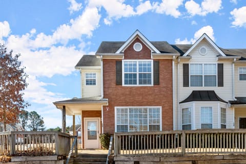 Entire Place 3Bed.2.5Bath