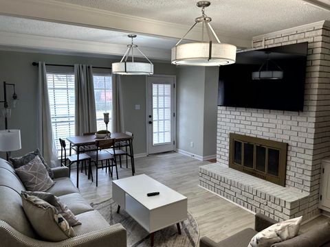Furnished Room in Stylish Shared Home – Move-In Ready! (id. 11373)