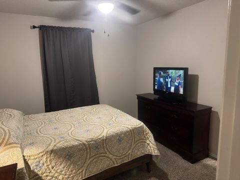 O’Neal Palace Spring, Tx (id. 14579)