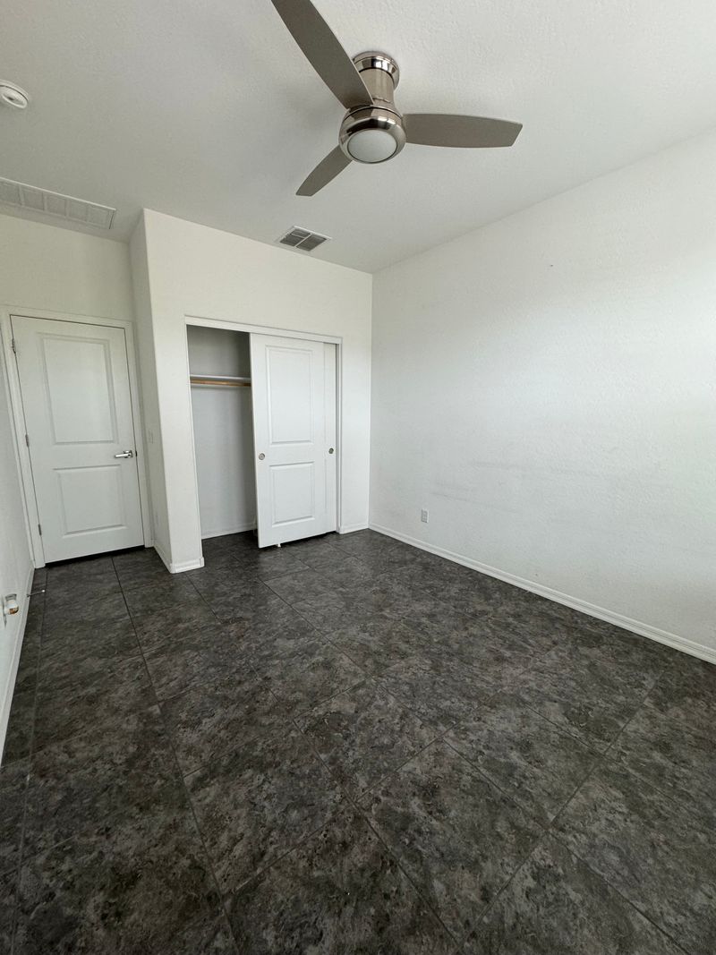 roommates in Laveen Private Room in 3Bed.1Bath - cirtru.com