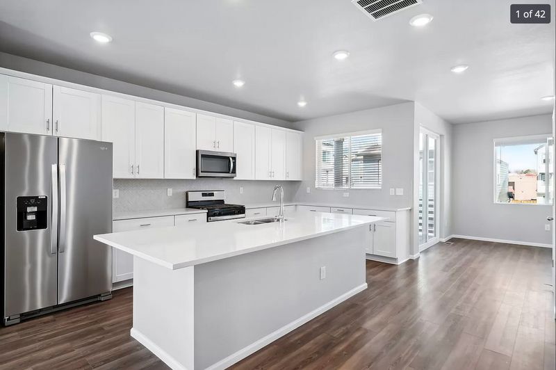 roommates in Arvada Private Room in 4Bed.3.5Bath - cirtru.com