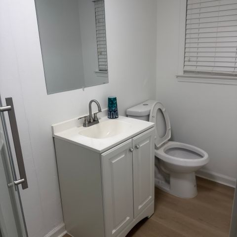 Entire Place 2Bed.1Bath