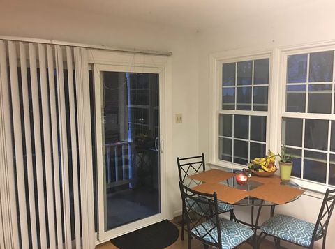 roommates in Arlington Private Room in 5Bed.4.5Bath - cirtru.com