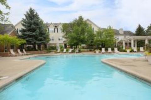 Room available in 2 bedroom 2 bath