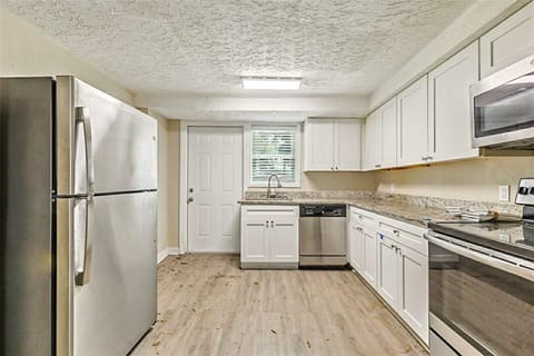 Come check out newly remodeled home in Seminole Heights (id. 35773)