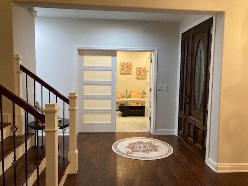 roommates in San Ramon Guest Suite in large house - cirtru.com
