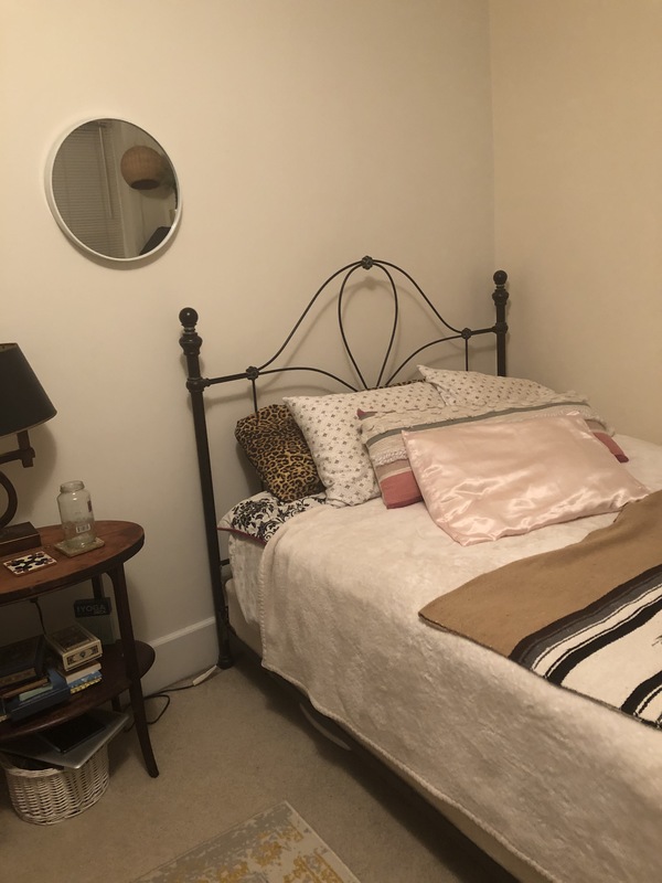 Private Room in 2Bed.1Bath
