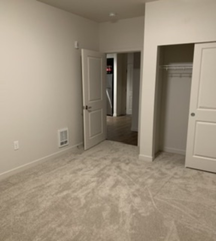 Private Room in 2Bed.2Bath