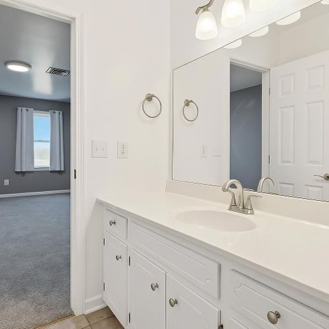 Clean Co-Living in Madison: Private Rooms, Utilities Included, Easy Move-In (id. 19012)