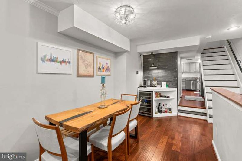 Private Room in 3Bed.2.5Bath