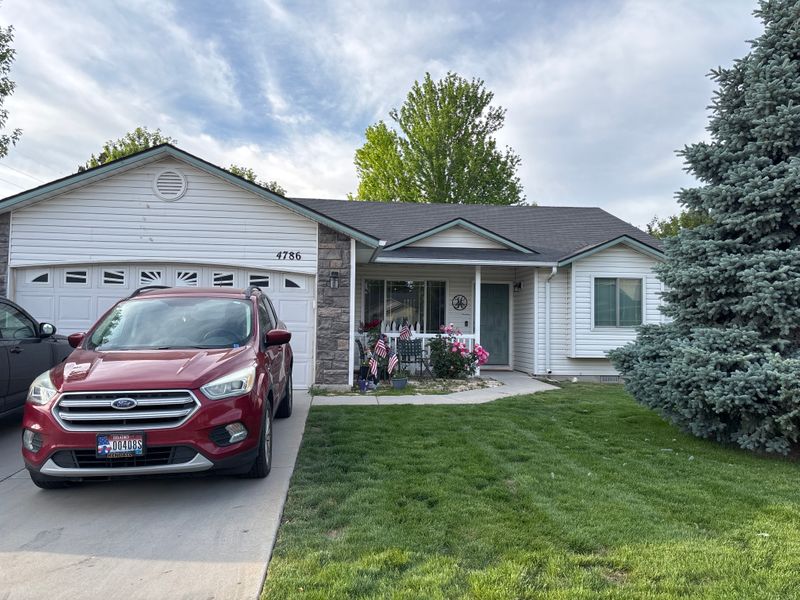 roommates in Meridian Private Room in 4Bed.2Bath - cirtru.com
