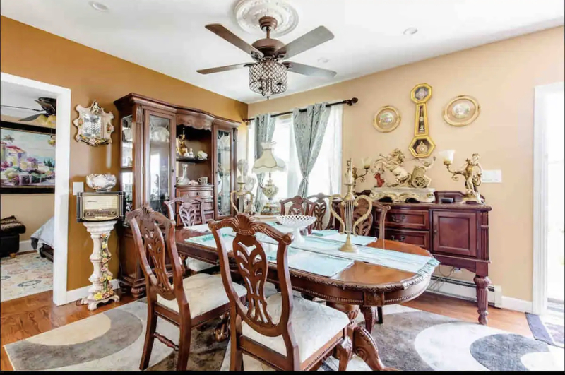 roommates in Shirley Room2Bed.2Bath - cirtru.com