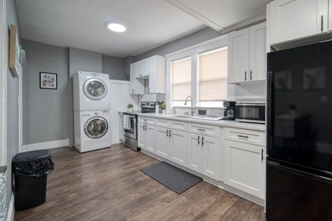 roommates in Undisclosed, Jacksonville, FL 32206 STOP PAYING SEPARATE BILLS! 

 ALL BILLS PAID
 Electricity Included
 Water Included
 Wi-Fi Included

 One Fixed Monthly Payment
 Move In Today
 Save Hundreds Every Month! (id. 9297) - cirtru.com