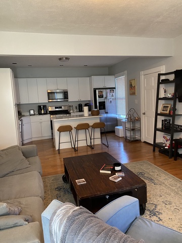 roommates in Dorchester Private Room in 3Bed2Bath - cirtru.com