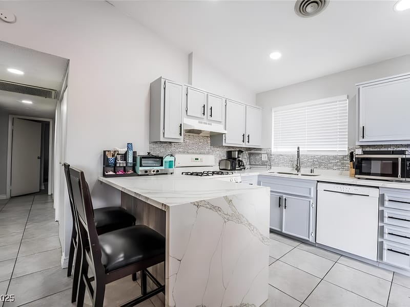 roommates in Undisclosed, Las Vegas, NV 89118 Las Vegas Home (id. 19269) - cirtru.com