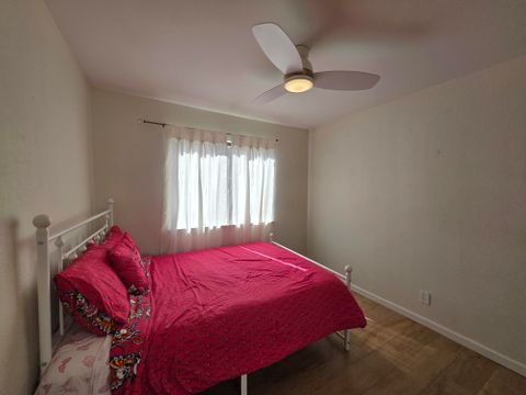 Private Room in 3Bed.2Bath