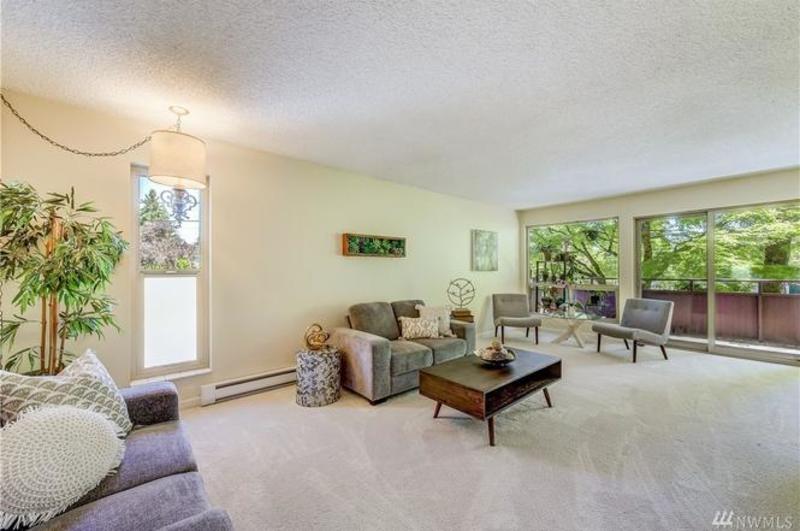 Private Room in 2Bed.1Bath