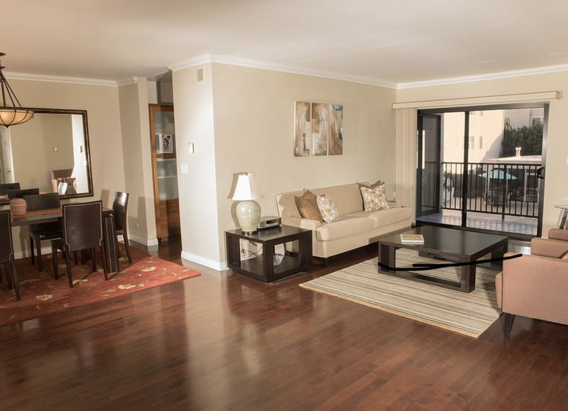 Private Room in 2Bed.2Bath