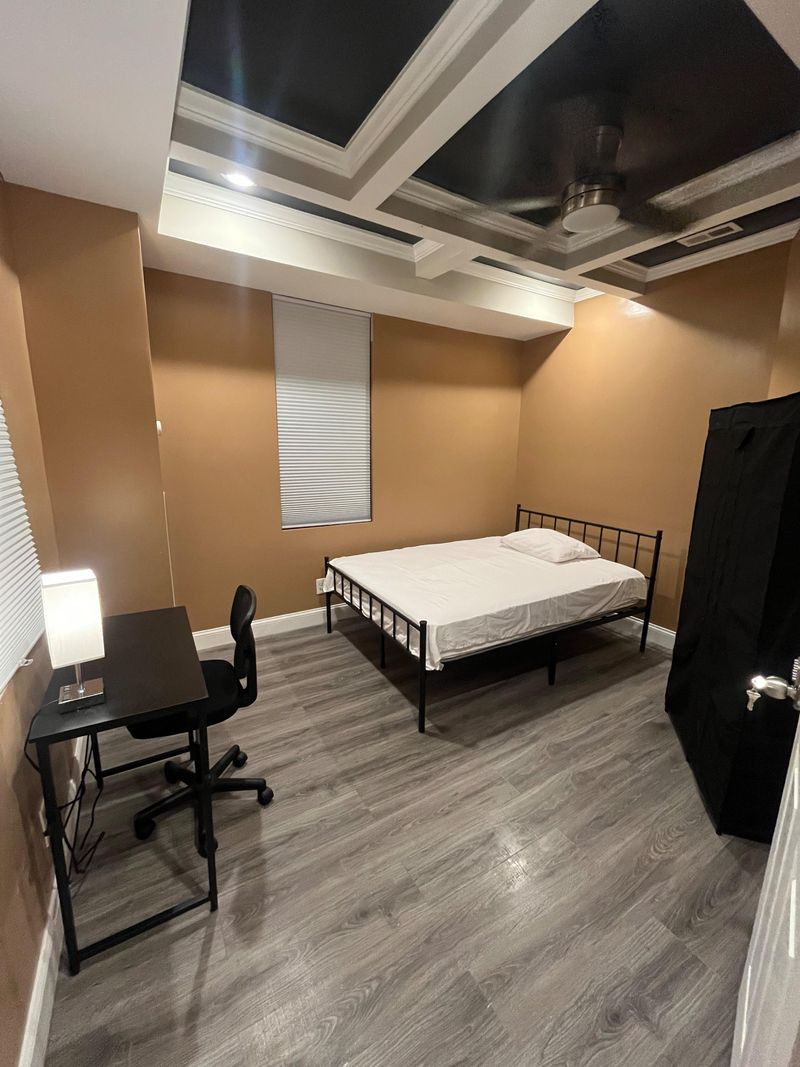 roommates in Undisclosed, Baltimore, MD 21214 Live in Lauraville • Baltimore, MD (id. 15151) - cirtru.com