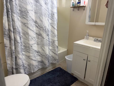 Private Room in 4Bed.1Bath