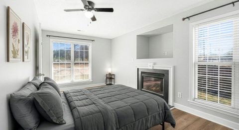 Cozy Home in Sunset Road |  Monthly Cleaning |  Secure Coded Rooms |  0.7–1.3 mi from Shops & Pharmacy |  0.7 mi to Bus Stops (id. 29828)