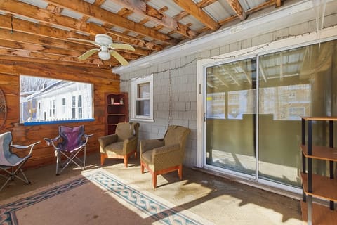 Private Room in 2Bed.2Bath