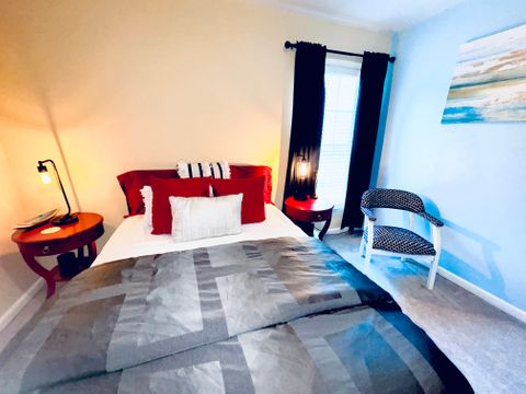Private Room in 2Bed.1Bath