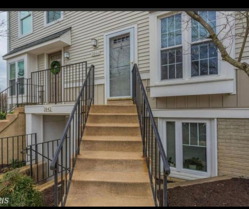 roommates in Arlington Room2Bed.2Bath - cirtru.com