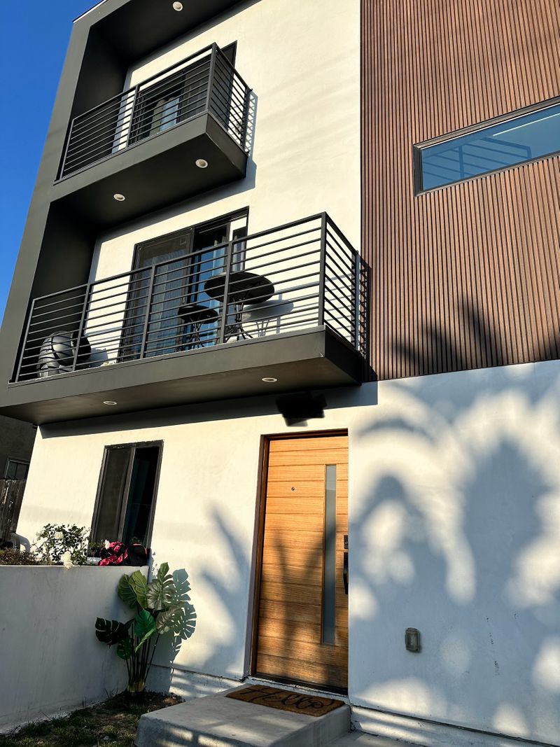 roommates in Los Angeles Private Room in 5Bed.4Bath - cirtru.com