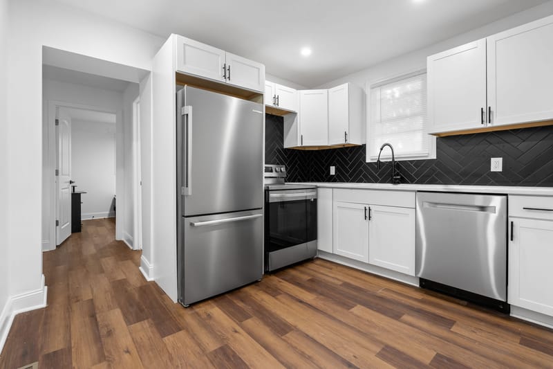 Live in North Nashville Corner Lot Newly Renovated (id. 45011)